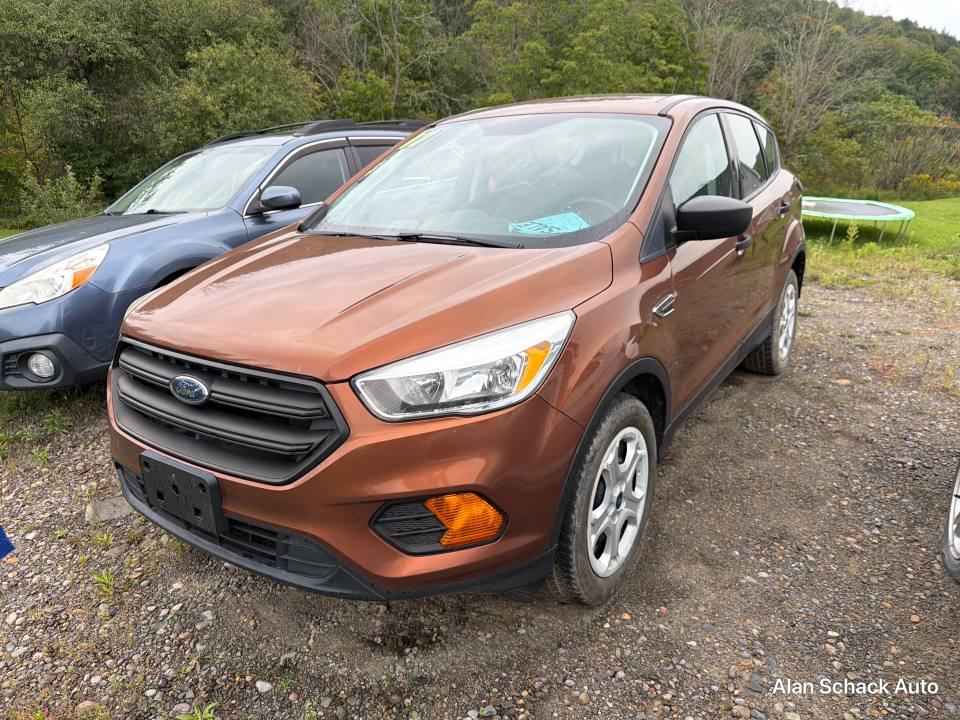 2017 FORD Escape, photo 1 of 11