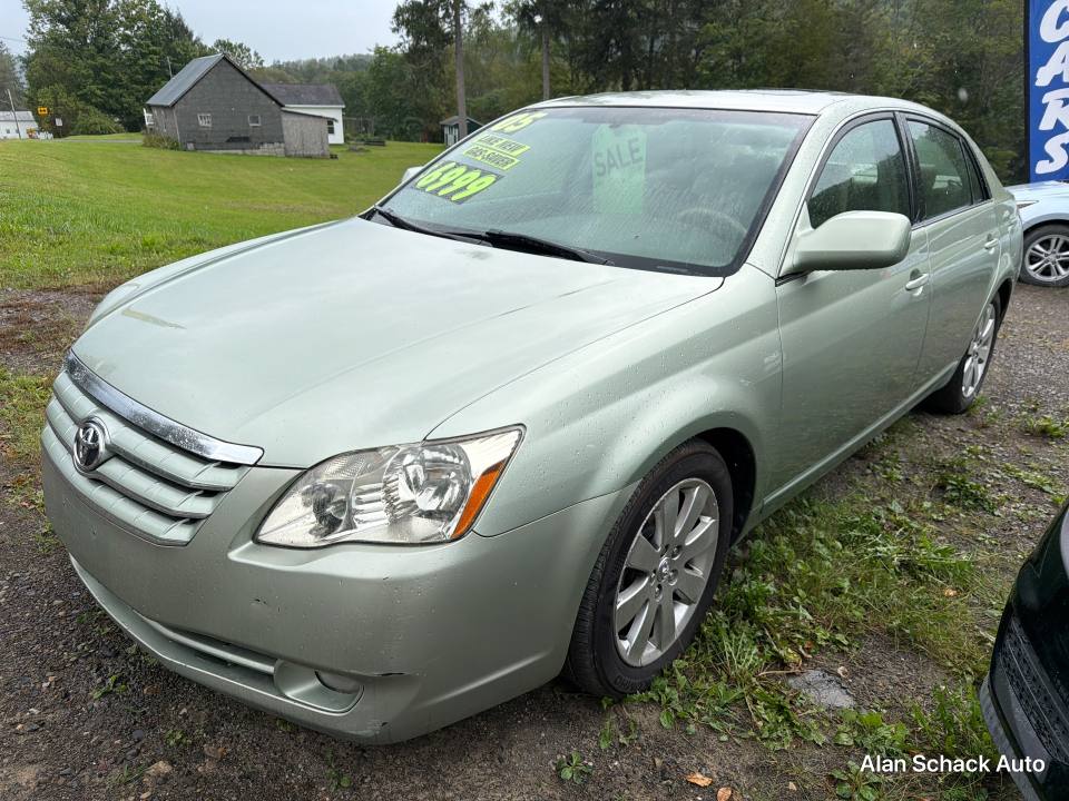 2005 TOYOTA Avalon, photo 1 of 10