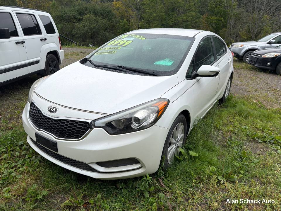 2014 KIA Forte, photo 1 of 10